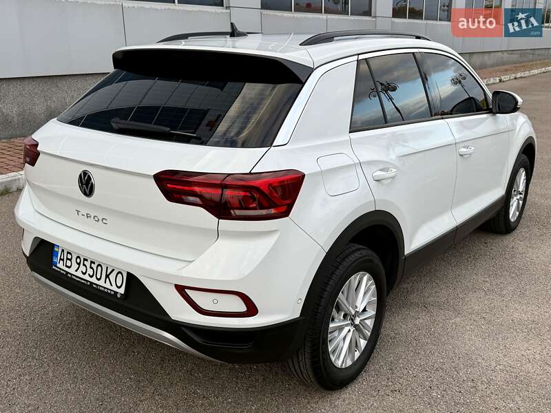 Внедорожник / Кроссовер Volkswagen T-Roc 2023 в Киеве фото 13 Внедорожник / Кроссовер Volkswagen T-Roc 2023 в Киеве