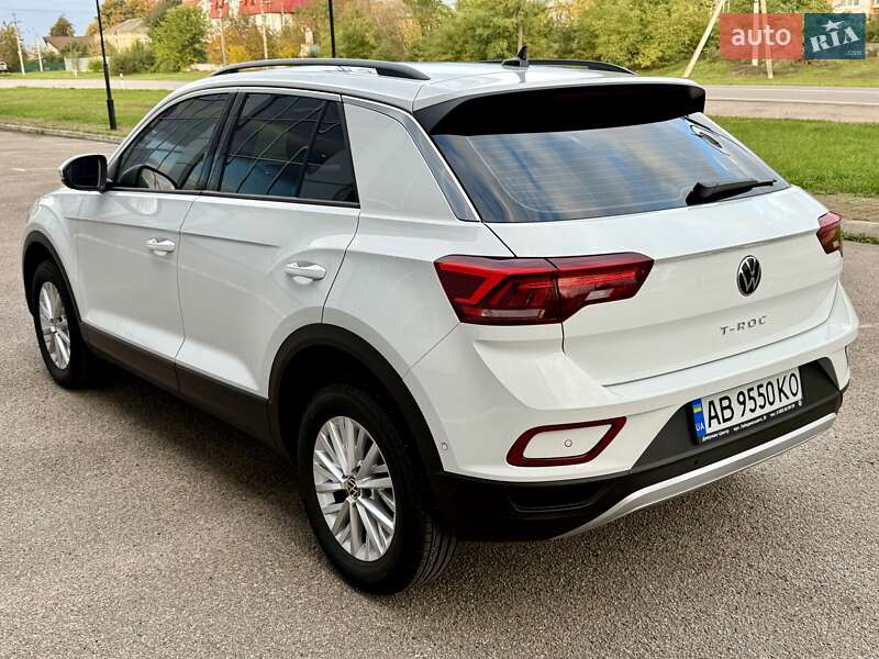 Внедорожник / Кроссовер Volkswagen T-Roc 2023 в Киеве фото 15 Внедорожник / Кроссовер Volkswagen T-Roc 2023 в Киеве