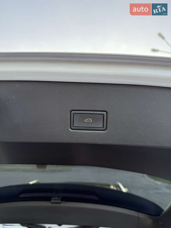 Внедорожник / Кроссовер Volkswagen T-Roc 2021 в Киеве фото 18 Внедорожник / Кроссовер Volkswagen T-Roc 2021 в Киеве