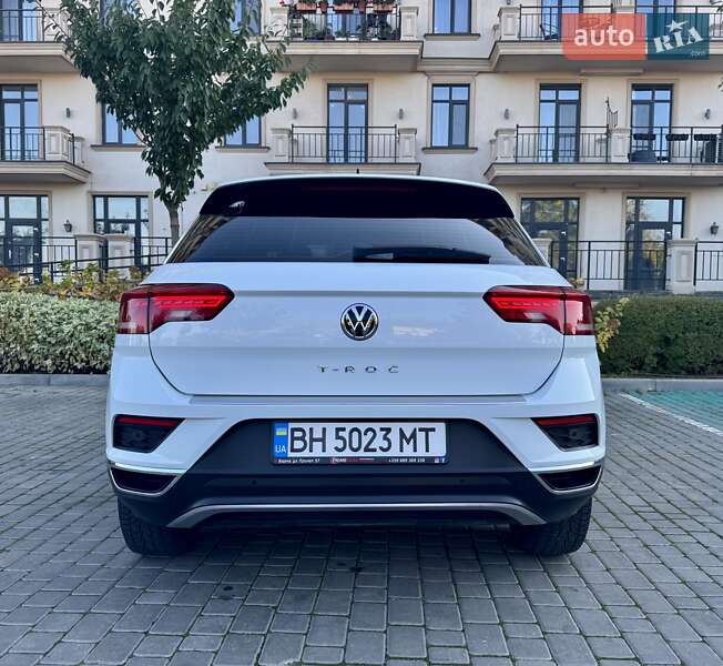 Внедорожник / Кроссовер Volkswagen T-Roc 2019 в Одессе