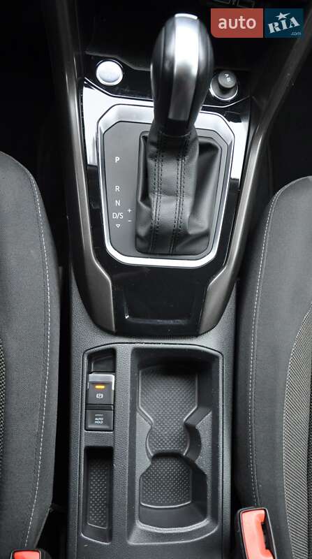 Внедорожник / Кроссовер Volkswagen T-Roc 2019 в Одессе фото 43 Внедорожник / Кроссовер Volkswagen T-Roc 2019 в Одессе