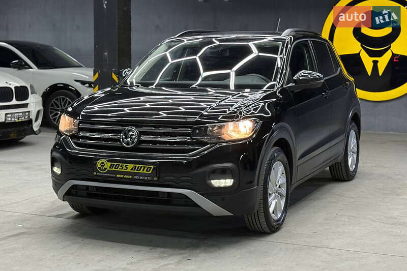 Позашляховик / Кросовер Volkswagen T-Roc 2020 в Чернівцях фото 3 Позашляховик / Кросовер Volkswagen T-Roc 2020 в Чернівцях