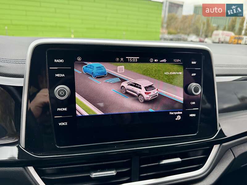 Позашляховик / Кросовер Volkswagen T-Roc 2024 в Києві фото 67 Позашляховик / Кросовер Volkswagen T-Roc 2024 в Києві