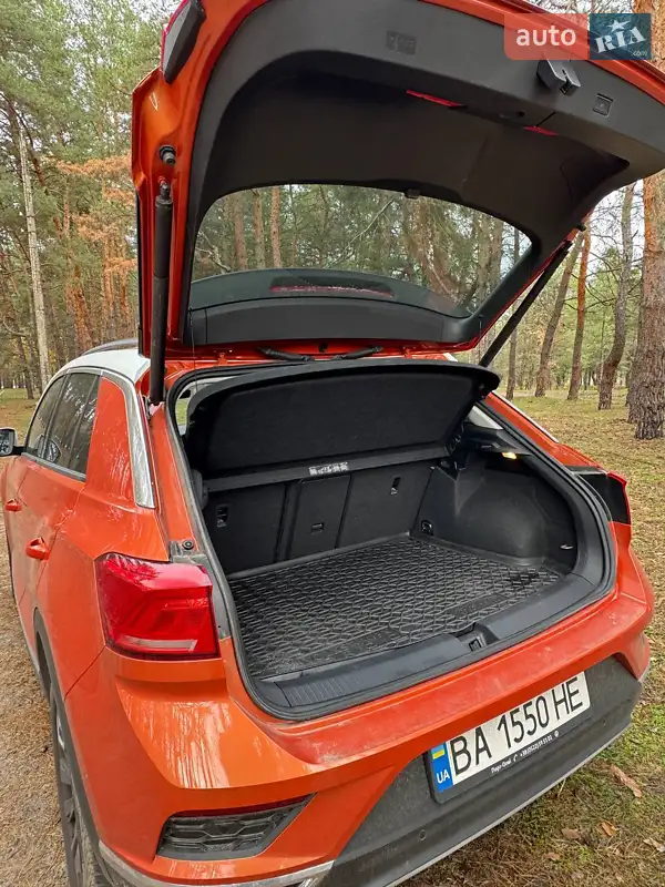 Volkswagen T-Roc 2020 VIN WVGZZZA1ZMV063459 фото оголошення 5 з 48
