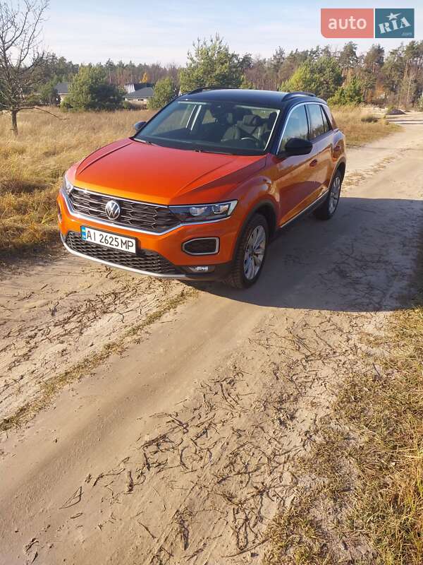 Позашляховик / Кросовер Volkswagen T-Roc 2020 в Києві фото 7 Позашляховик / Кросовер Volkswagen T-Roc 2020 в Києві