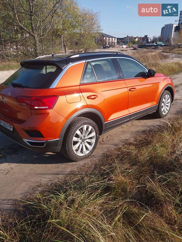 Позашляховик / Кросовер Volkswagen T-Roc 2020 в Києві фото 13 Позашляховик / Кросовер Volkswagen T-Roc 2020 в Києві