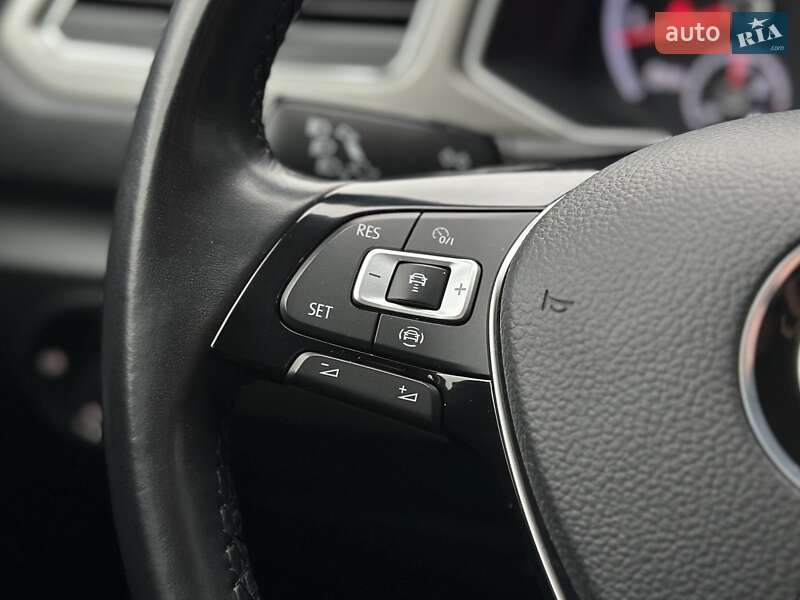 Внедорожник / Кроссовер Volkswagen T-Roc 2021 в Киеве фото 20 Внедорожник / Кроссовер Volkswagen T-Roc 2021 в Киеве