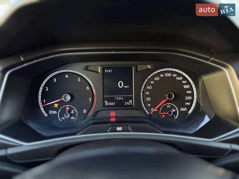 Внедорожник / Кроссовер Volkswagen T-Roc 2017 в Ивано-Франковске