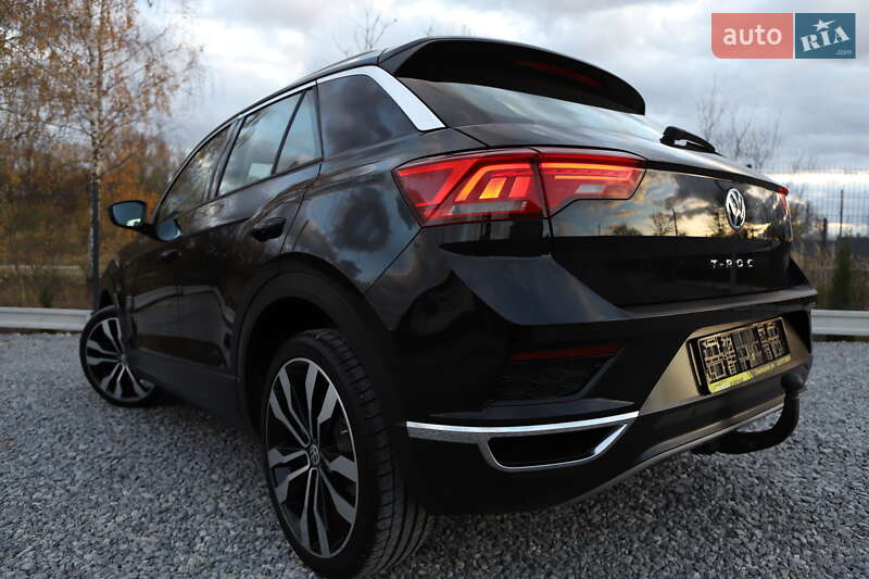 Внедорожник / Кроссовер Volkswagen T-Roc 2019 в Дрогобыче