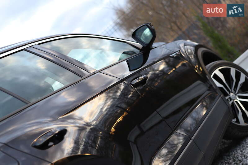 Внедорожник / Кроссовер Volkswagen T-Roc 2019 в Дрогобыче