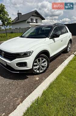 Внедорожник / Кроссовер Volkswagen T-Roc 2021 в Чернигове