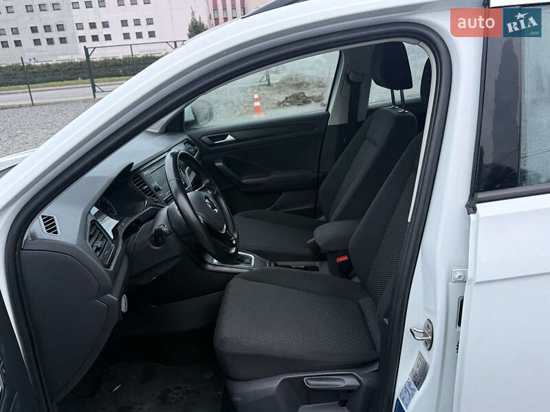 Позашляховик / Кросовер Volkswagen T-Roc 2021 в Хмельницькому