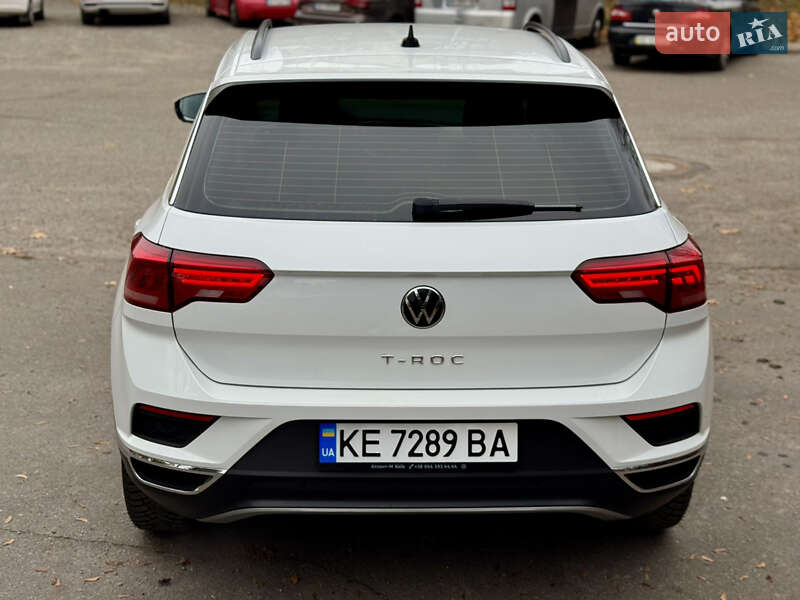 Позашляховик / Кросовер Volkswagen T-Roc 2021 в Дніпрі