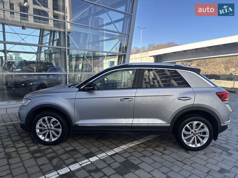 Позашляховик / Кросовер Volkswagen T-Roc 2022 в Івано-Франківську