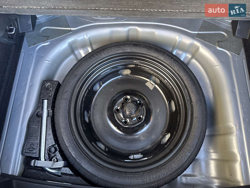 Позашляховик / Кросовер Volkswagen T-Roc 2022 в Івано-Франківську