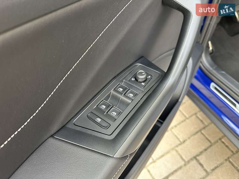 Внедорожник / Кроссовер Volkswagen T-Roc 2022 в Киеве фото 51 Внедорожник / Кроссовер Volkswagen T-Roc 2022 в Киеве