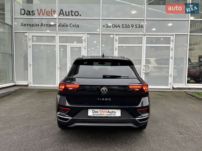 Внедорожник / Кроссовер Volkswagen T-Roc 2021 в Киеве