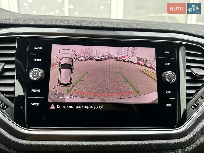 Внедорожник / Кроссовер Volkswagen T-Roc 2021 в Киеве