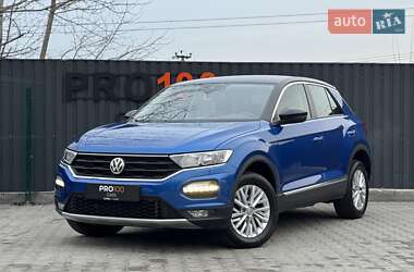 Внедорожник / Кроссовер Volkswagen T-Roc 2018 в Киеве