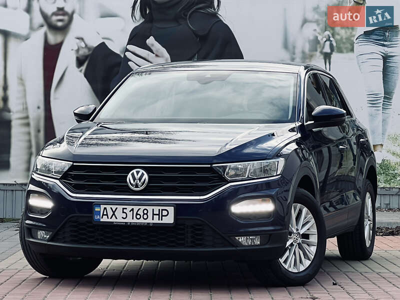 Внедорожник / Кроссовер Volkswagen T-Roc 2019 в Одессе