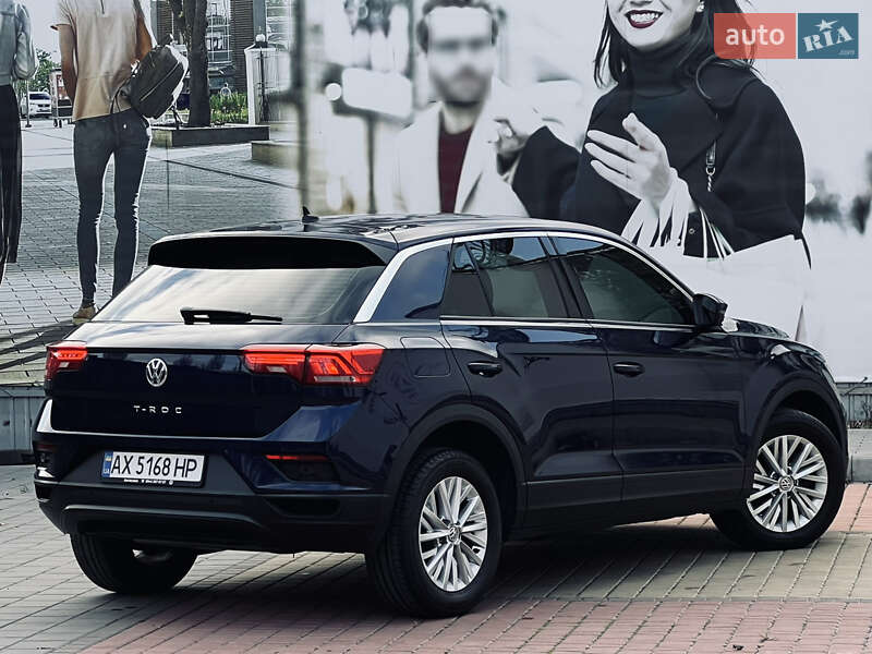Внедорожник / Кроссовер Volkswagen T-Roc 2019 в Одессе