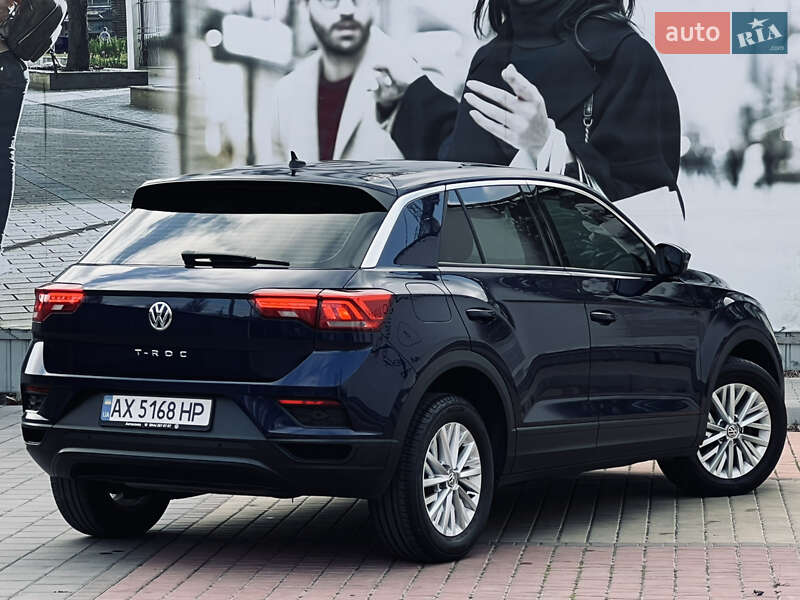 Внедорожник / Кроссовер Volkswagen T-Roc 2019 в Одессе