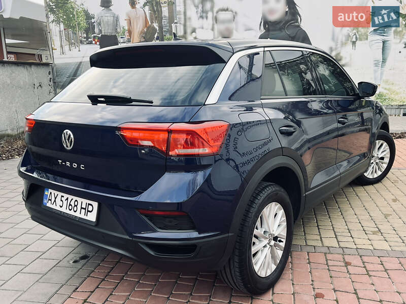 Внедорожник / Кроссовер Volkswagen T-Roc 2019 в Одессе