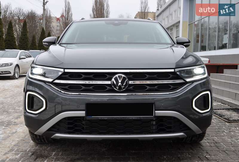 Внедорожник / Кроссовер Volkswagen T-Roc 2023 в Одессе