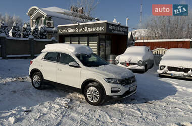 Внедорожник / Кроссовер Volkswagen T-Roc 2021 в Хмельницком