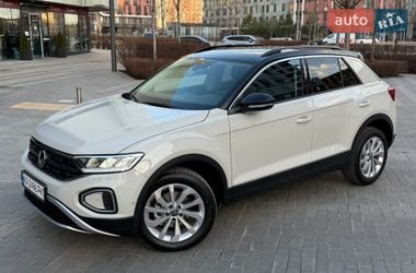 Позашляховик / Кросовер Volkswagen T-Roc 2025 в Києві