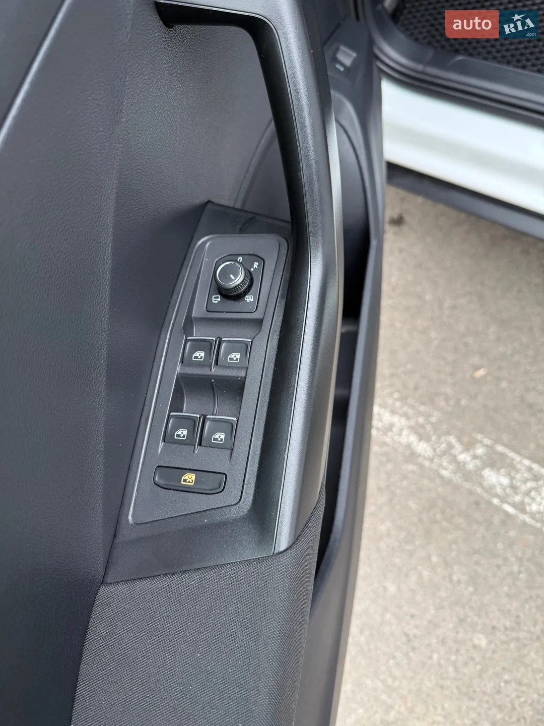 2019 Volkswagen T-Roc - мініатюра 19