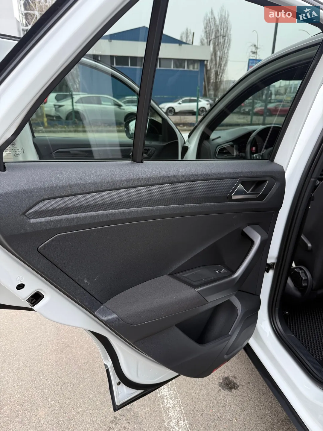 2019 Volkswagen T-Roc - мініатюра 30