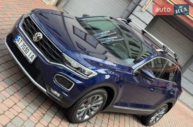 Внедорожник / Кроссовер Volkswagen T-Roc 2019 в Ивано-Франковске