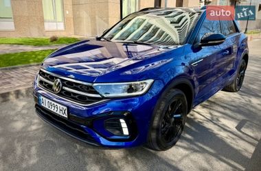 Позашляховик / Кросовер Volkswagen T-Roc 2022 в Києві