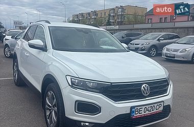 Внедорожник / Кроссовер Volkswagen T-Roc 2019 в Виннице