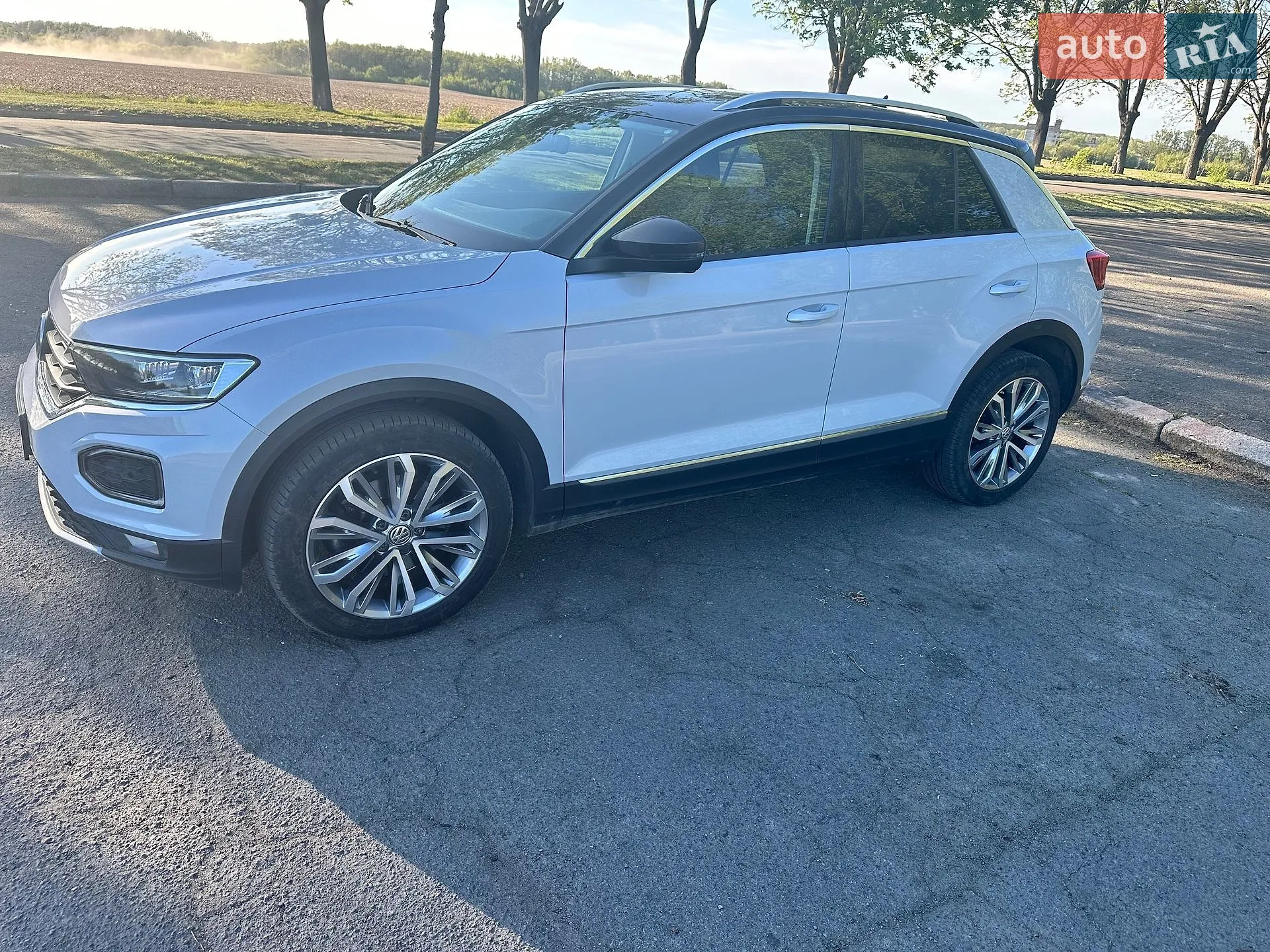 2019 Volkswagen T-Roc - мініатюра 14