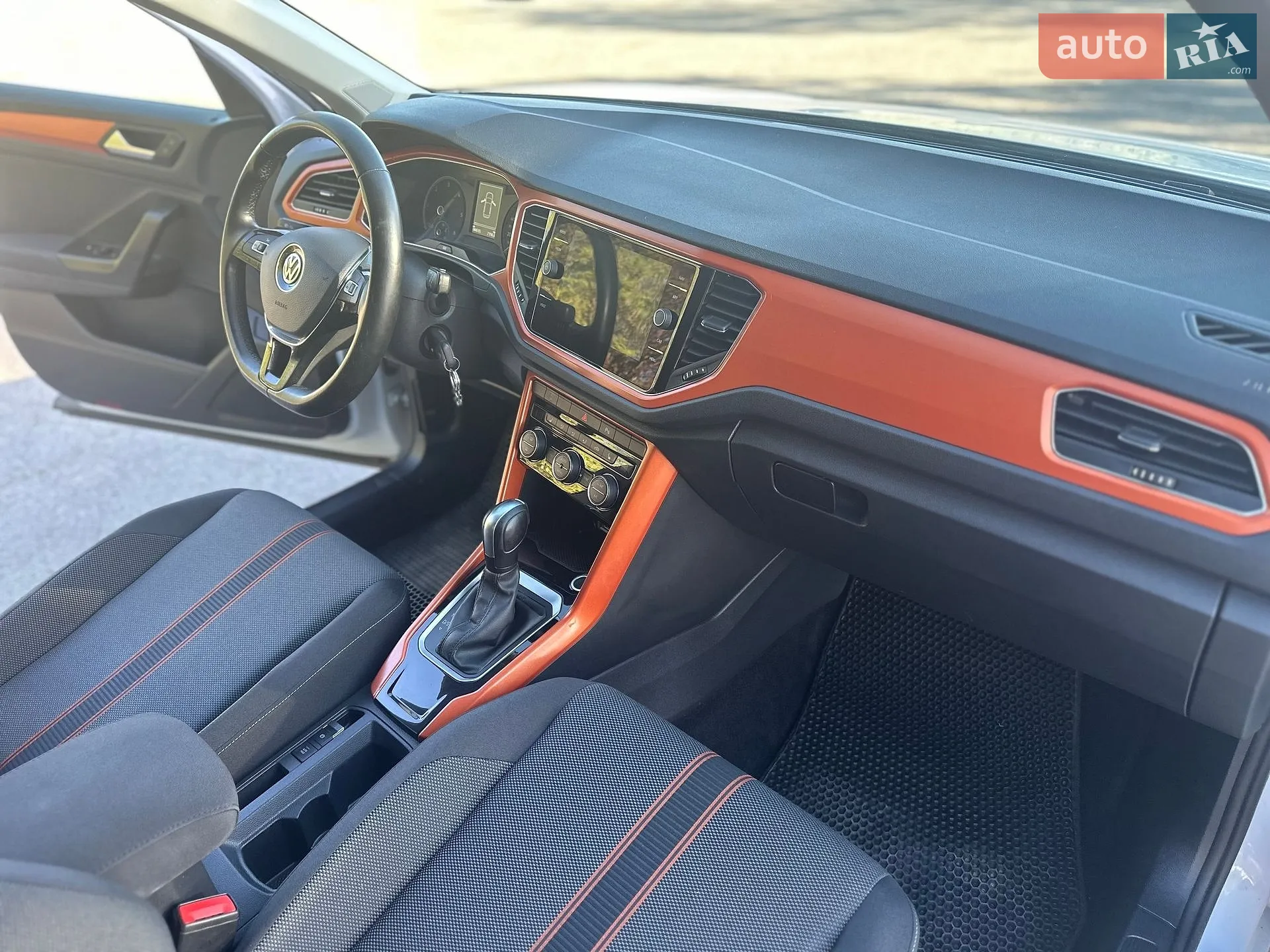 2019 Volkswagen T-Roc - мініатюра 17
