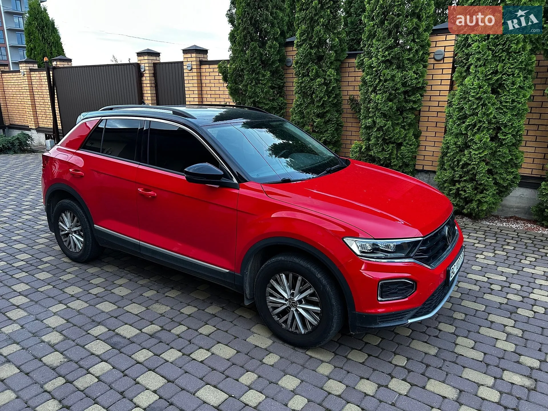 2021 Volkswagen T-Roc - фото 1