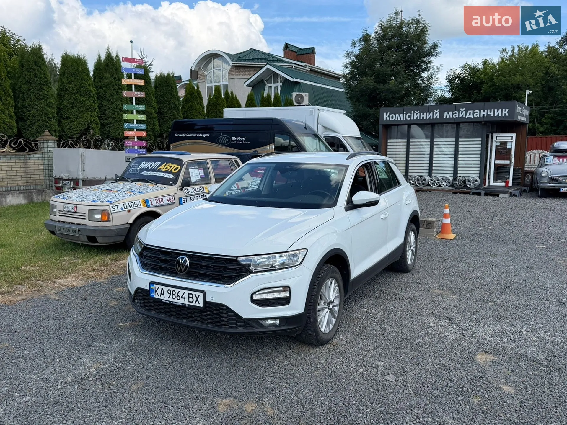 2021 Volkswagen T-Roc - фото 1