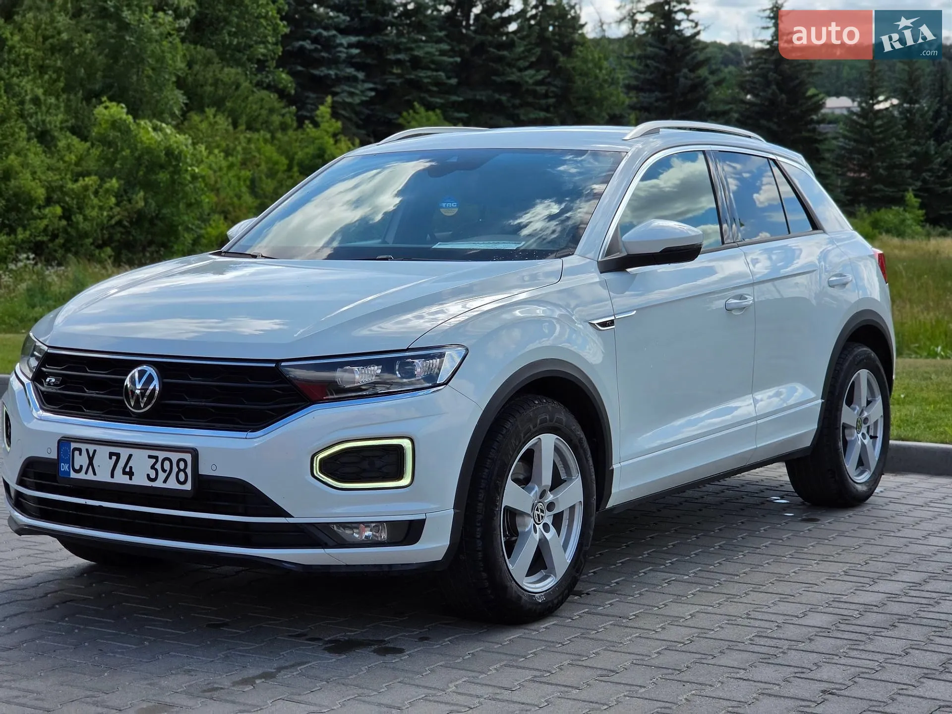 2021 Volkswagen T-Roc - фото 1
