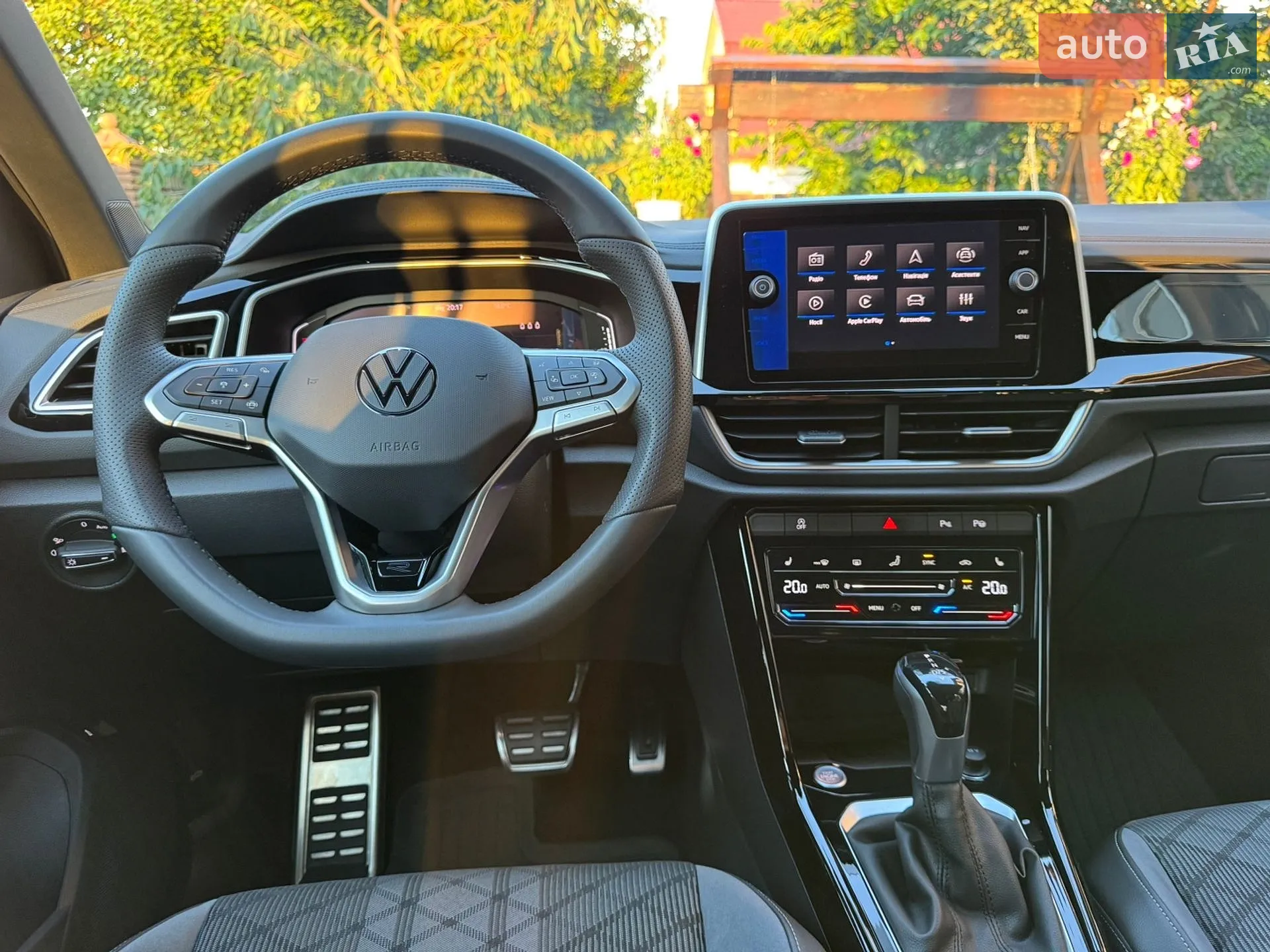 2025 Volkswagen T-Roc - мініатюра 52
