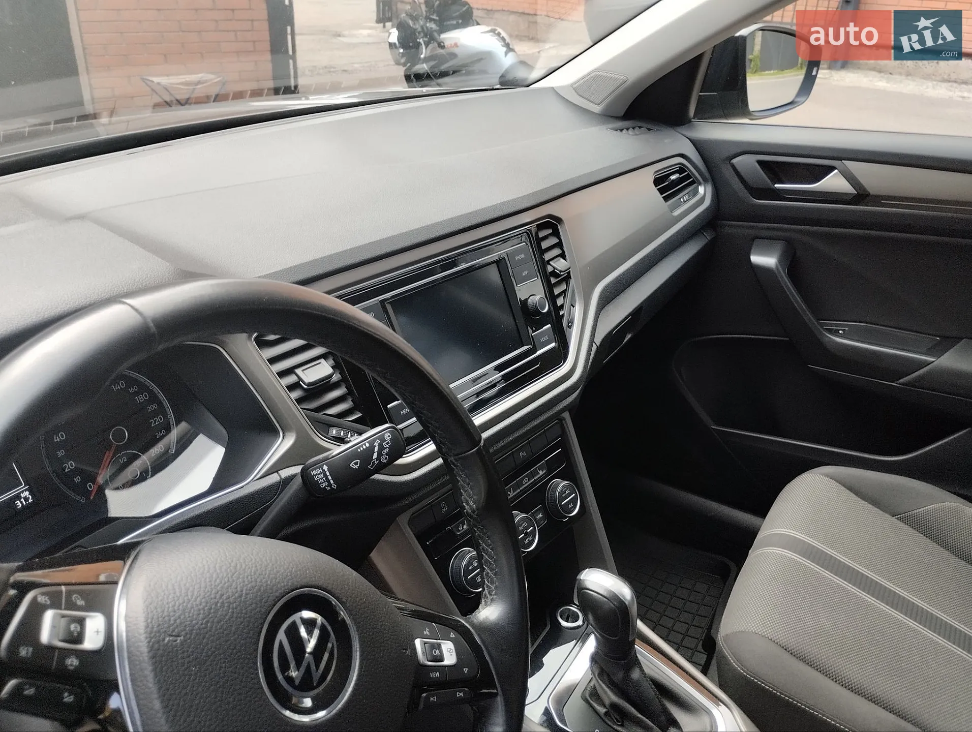 2020 Volkswagen T-Roc - мініатюра 28