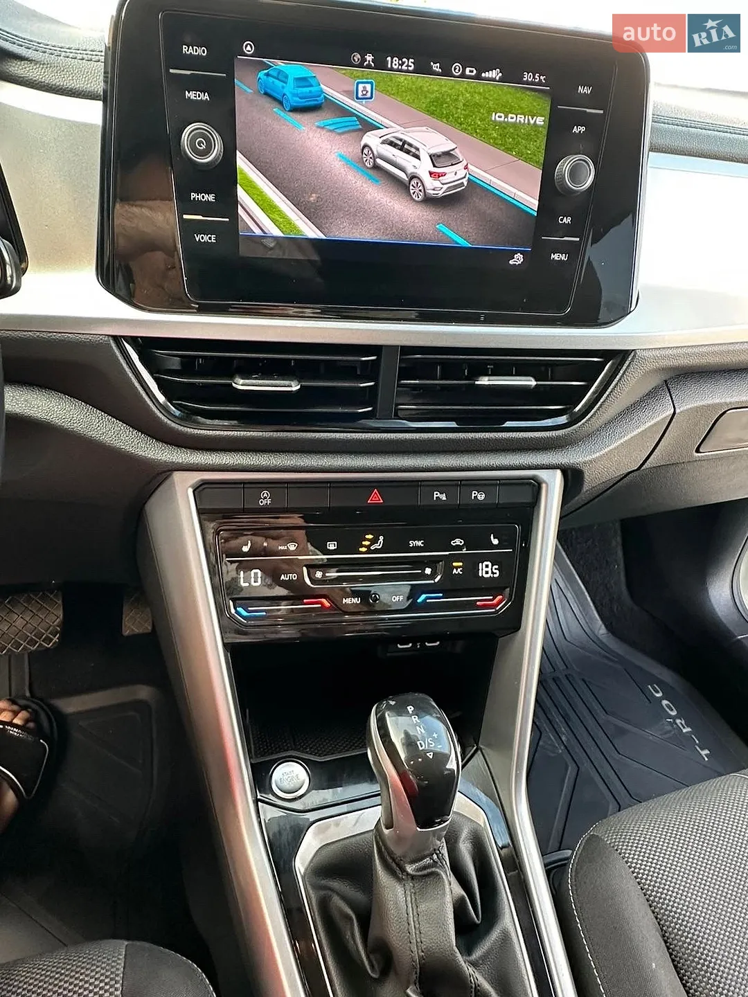 2023 Volkswagen T-Roc - мініатюра 29
