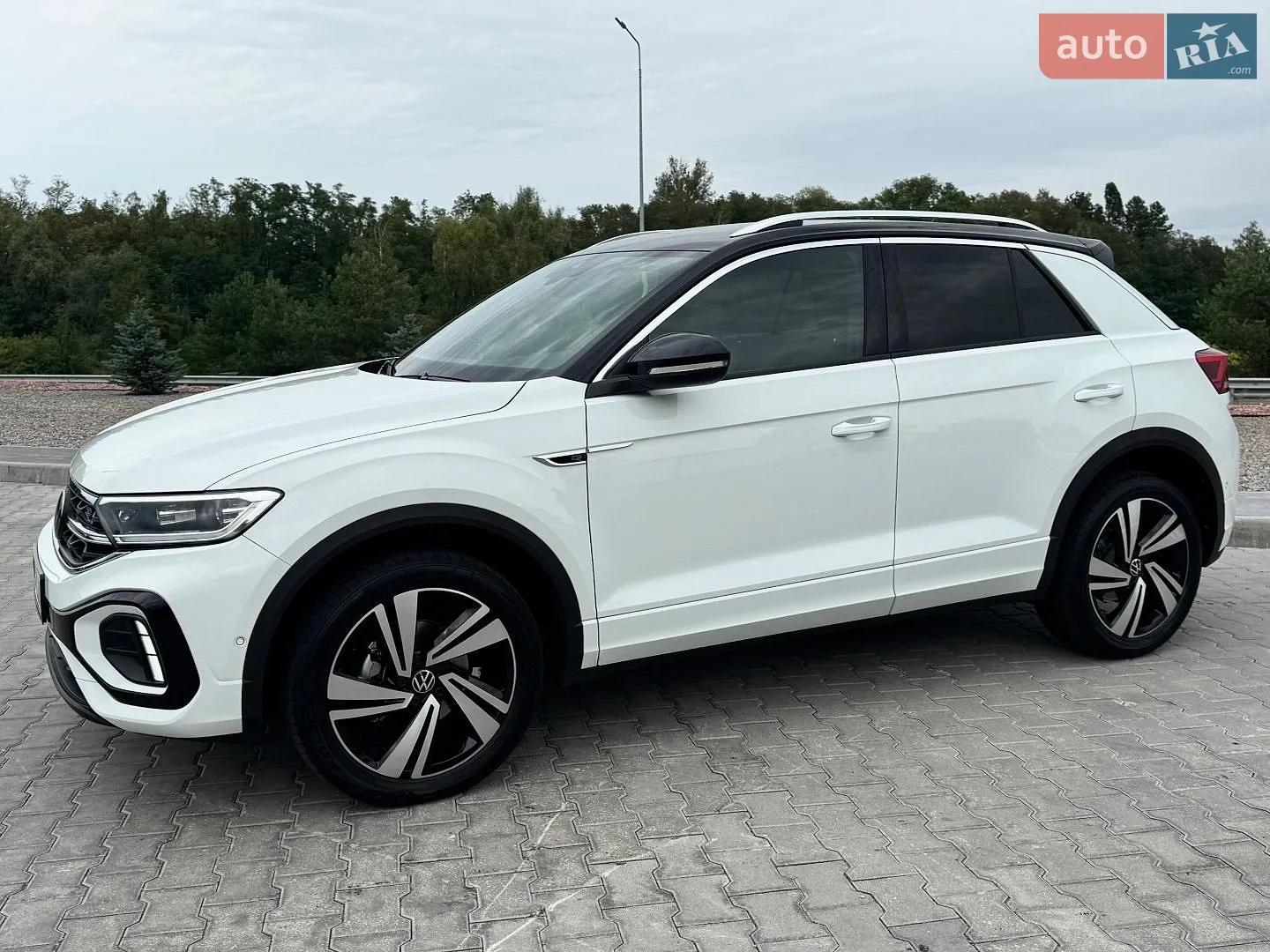 2025 Volkswagen T-Roc - мініатюра 10