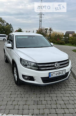 Внедорожник / Кроссовер Volkswagen Taigun 2013 в 