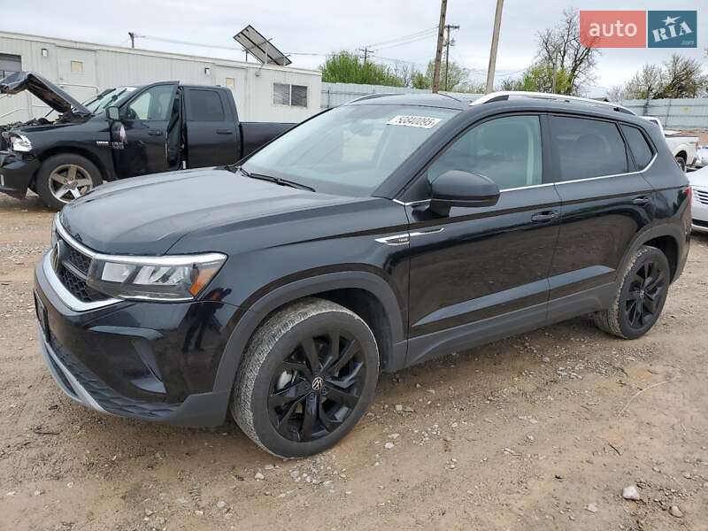 Volkswagen Taos 2022