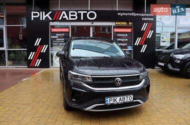 Внедорожник / Кроссовер Volkswagen Taos 2024 в Львове
