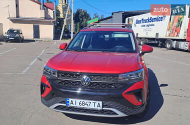 Внедорожник / Кроссовер Volkswagen Taos 2022 в Киеве
