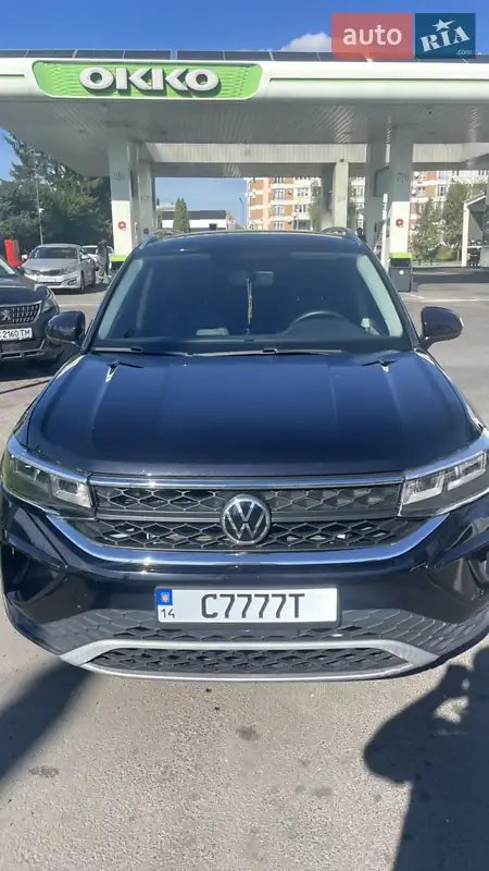 Volkswagen Taos 2022