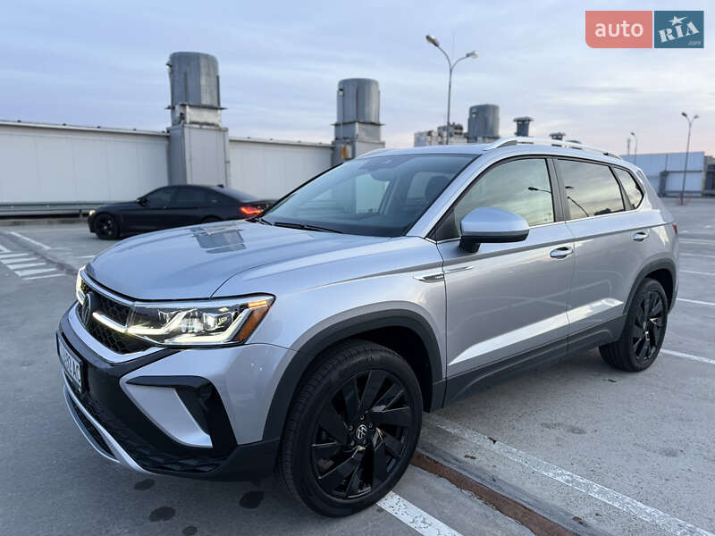 Внедорожник / Кроссовер Volkswagen Taos 2023 в Киеве